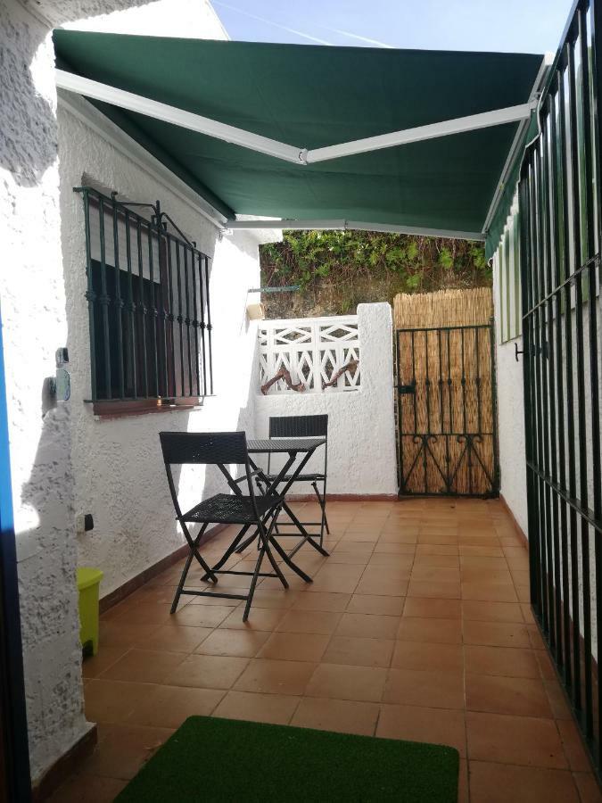 Apartamento La Muralla De 利亚内斯 外观 照片